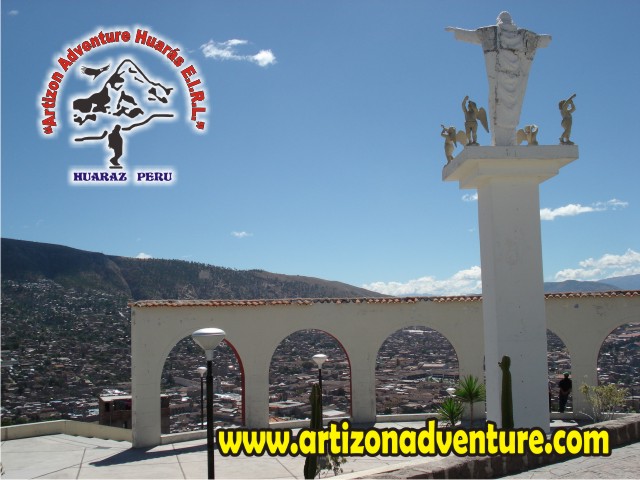 Vista Panorámica de la Ciudad de Ayacucho - Perú